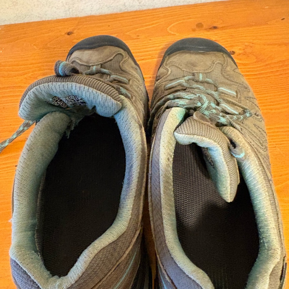 Keen Targhee Vent Hiking Shoes Size 9. Needs new shoelaces - Picture 11 of 13